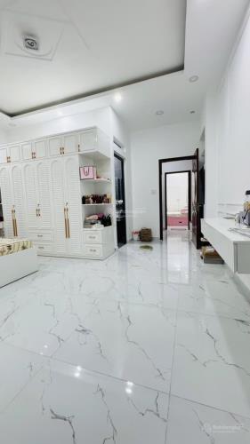 Nhà hẻm xe tải - 5,4x16m - 5 tầng kiên cố - 6 pn lớn 8 wc - giáp quận 1 - chỉ 11.x tỷ - 3