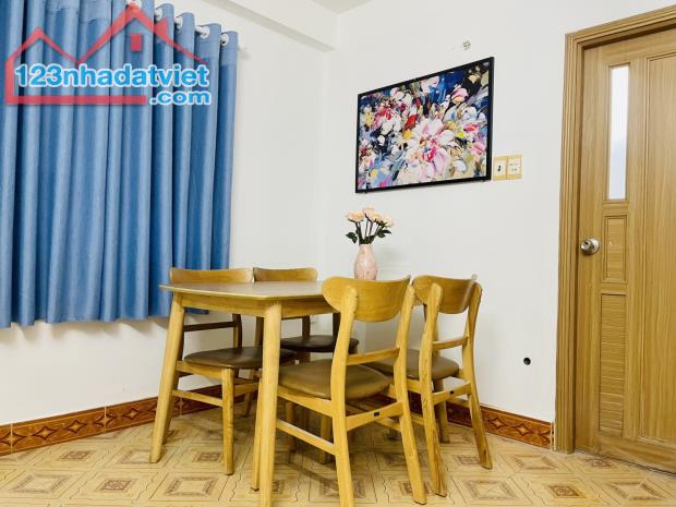 💥 NHÀ 2 TẦNG SIÊU ĐẸP - DIỆN TÍCH 100M² - NỞ HẬU TÀI LỘC - KIỆT 4.5M - ÔTÔ ĐỖ CỬA. +Vị tr - 1