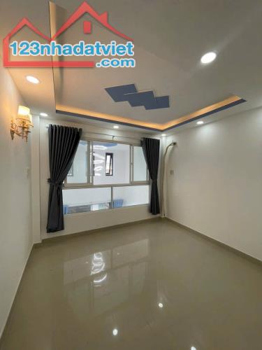 Bán nhà Bùi Minh Trực, Phường 5, Quận 8, 52m2, ngang 4.16m, chỉ 5.7 tỷ - 4