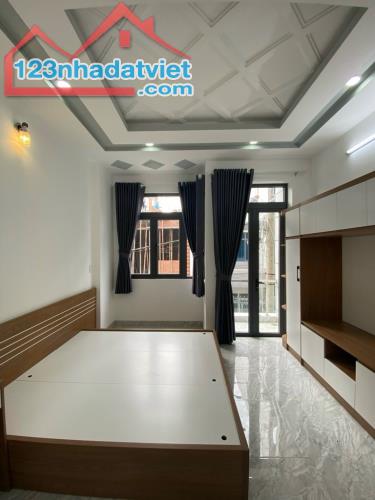 Nhà 4 tầng 53.5m2 đường nhựa 7m xe hơi thông, 83 Đào Tông Nguyên Thị Trấn Nhà Bè, 5.85 tỷ - 2