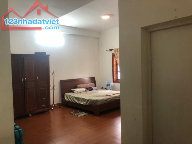 Bán nhà 2 MT căn góc  ĐS 15 Khu Trung Sơn, giáp Quận 7, 10x20m, 4 T-6PN, 29.8 tỷ. - 2