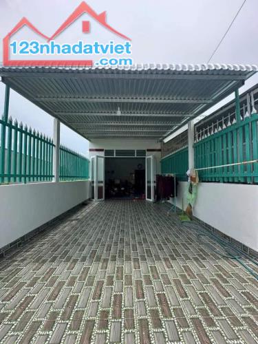 Bán Nhà Đường Trung Viết-Củ Chi. DT 4,7x31m. Giá 700Triệu. Sổ Hồng Riêng sang tên