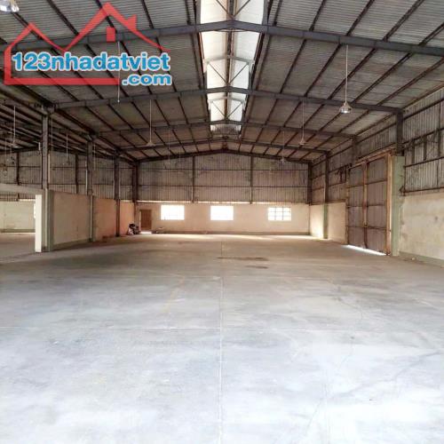 Bán xưởng ngoài khu CN diện tích 3.800m² Đức Hòa, Long An giá 55 tỷ Lh: 0949 861 287