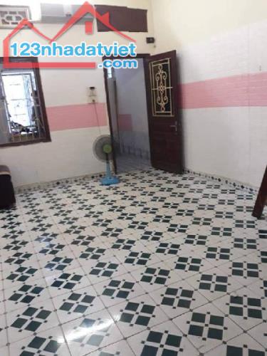 🏠💥SIÊU HÓT💥B-Á-N ĐẤT TẶNG NHÀ- DT 60m-c4- Mt 6m-giá chỉ 4.85 tỷ