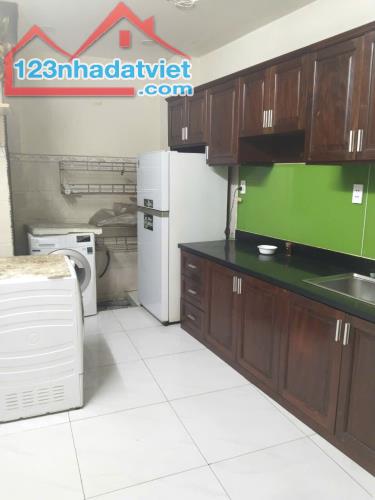 BÁN NHÀ LÝ THÁI TỔ QUẬN 10  - 5 TẦNG - DÒNG TIỀN 28TR/TH - CHỈ 6TỶ1