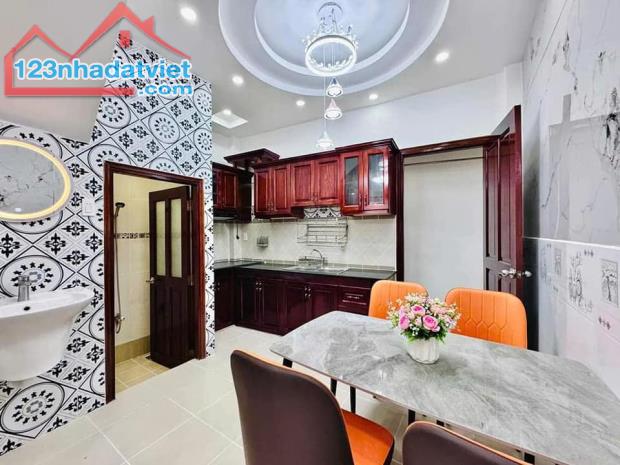 🏠THỐNG NHẤT - PHƯỜNG 10 - QUẬN GÒ VẤP - CÔNG NHẬN 45M - 2 TẦNG ĐÚC - CHỈ 4,89 TỶ - 3