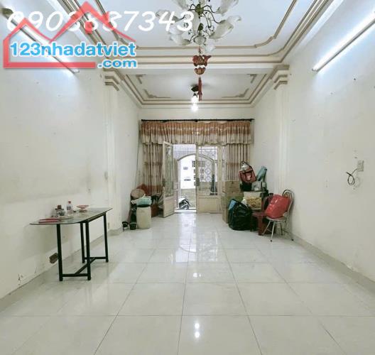 Bán Nhà Hẻm Ô Tô 6m - Nơ Trang Long  - Quận Bình Thạnh - 270m2 - Giá Chỉ 15 Tỷ Nhỉnh. - 2