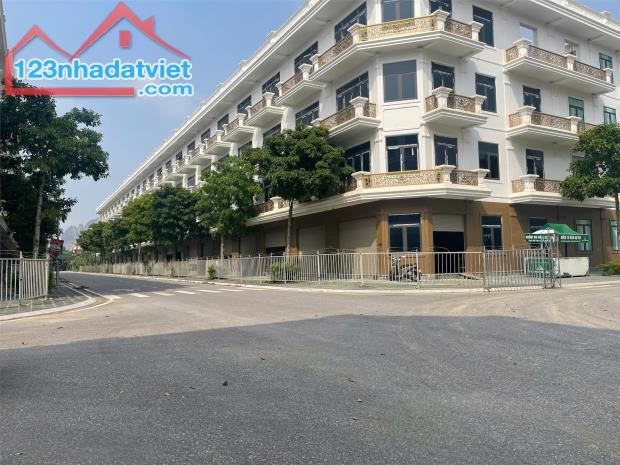 SHOPHOUSE MẶT ĐẠI LỘ CSEDP, TẶNG ÔTÔ VF3 HOẶC 200 TRIỆU. SANG TÊN SỔ NGAY. CĐT: 0966 343 - 4