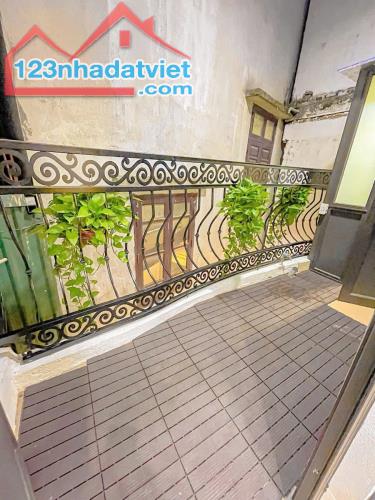 NHÀ ĐẸP PHỐ MINH KHAI SẦM UẤT NGÀY ĐÊM - TẶNG FULL NỘI THẤT XỊN XÒ - 4