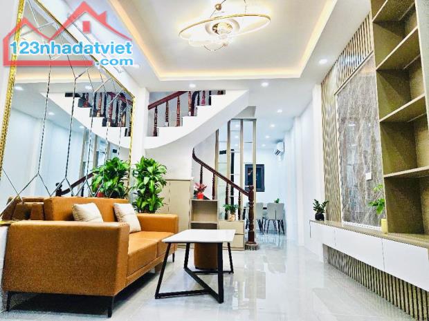 BÁN SIÊU PHẨM HOÀNG HOA THÁM 40M2-4 TẦNG-MT 4M-NHỈNH 6 TỶ- THƯƠNG LƯỢNG - 1