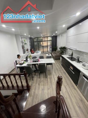 Bán Gấp Nhà Lạc Long Quân, Cầu Giấy, 51m2, 5 Tầng MT 5m, Gara Ô Tô, Kinh Doanh, Hơn 13 Tỷ - 1