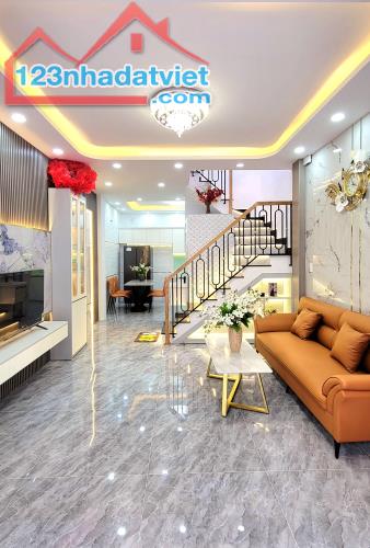 Nhà Mối Đường Quang Trung P10 48m2, Hẻm Xe Hơi 3m, Ngay VinCom Plaza