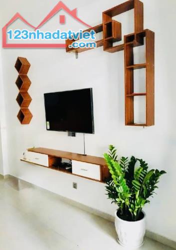 BÁN NHÀ LINH XUÂN HẺM XE HƠI, LÔ GÓC, 3 PN, 52M2, 3,5TỶ CÒN TL. - 1