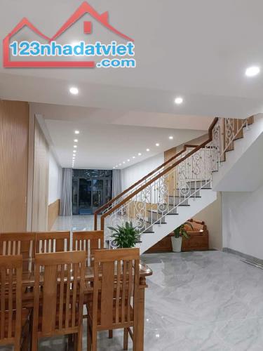 L116- siêu phẩm 3t, Full nội thất vip, mt đường 10m5, Hòa Minh, chỉ 5 tỷ 190(có tl) - 1