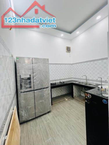 Bán Nhà Quận 12,60M2(6x10M) , Xây 2 CĂN RIÊNG BIỆT,CHỈ 2.X TỶ/CĂN - 3