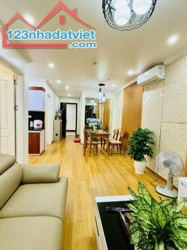 Chính chủ cần bán căn hộ 2PN 72m2 view check biển chung cư Newlife Bãi Cháy, Hạ Long