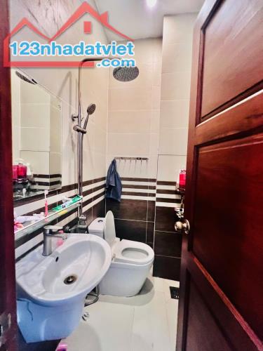 NHÀ MT ĐƯỜNG SỐ 6, LINH TÂY, 72M2, NGANG 4.1M, 3 TẦNG, ĐƯỜNG NHỰA RỘNG, CHỈ 7.6 TỶ. - 4