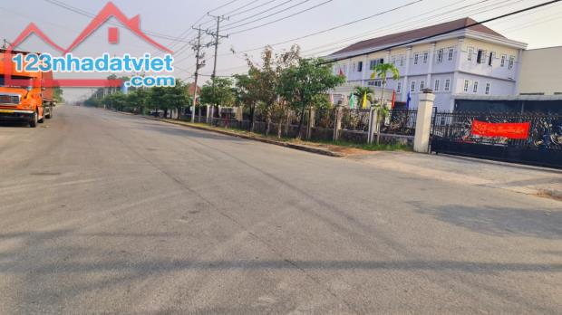 cho thuê kho xưởng 5.000m2 giá 300tr/ tháng ở Đức Hòa, Long An .0974480757 - 3