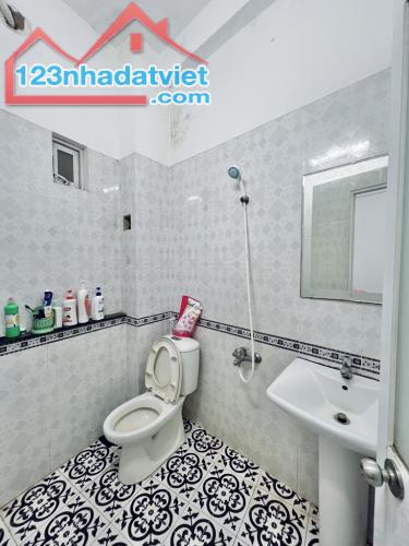 NHÀ LÔ GÓC 2 MẶT THOÁNG đường số 59 phường 14.gv - 5