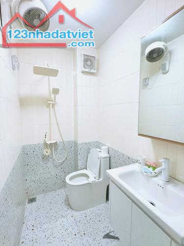 PHÂN LÔ TRẦN PHÚ-HÀ ĐÔNG, GARA ÔTÔ, GẦN PHỐ, TẶNG NỘI THẤT, Ở NGAY 42M2x5Tx4M, GIÁ 11,5 TỶ - 4