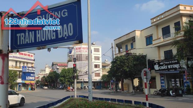 Bán đất tặng nhà ngay ngã 5 Minh Khôi - Trần Hưng Đạo - Phủ Lý - 1