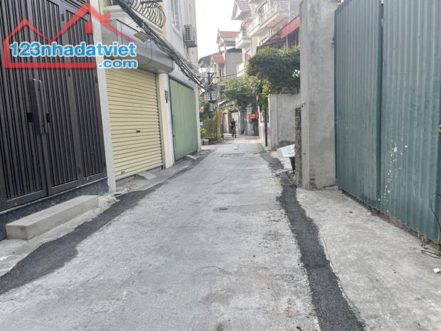 Bán 52m đất ngõ 68/188 Thạch Bàn, ô tô morning vào nhà giá chỉ 6,55 tỷ - 1