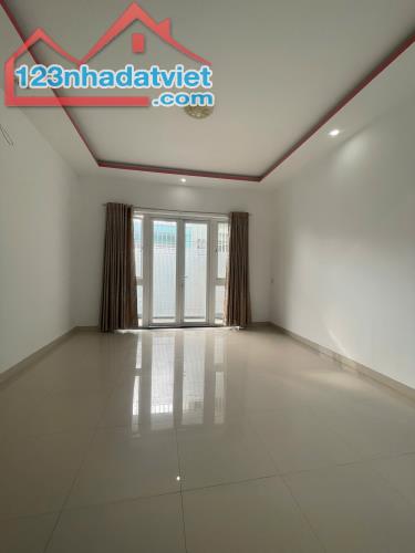 Bán nhà Gò Vấp Hẻm xe hơi 56m2 Lê ĐỨC THỌ thông ra cityland Nguyễn Văn Lượng NHỈNH 4 tỷ 6 - 4