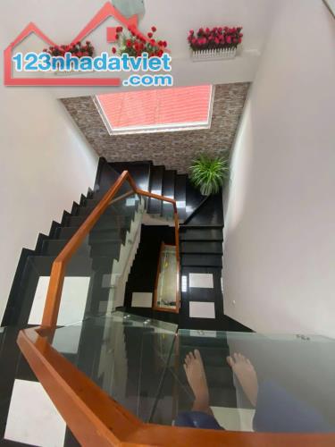 Bán nhà 03 Tầng Nguyễn Huy Tự, phường Hòa Minh, Liên Chiểu - DT: 77m2, Giá 4.75 tỷ tl - 2