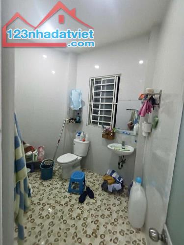 NHÀ ĐẸP CAO ĐẲNG CÔNG THƯƠNG, PHƯỚC LONG B, THỦ ĐỨC, 3 TẦNG, NGANG 8M, 69M2, NHỈNH 6 TỶ. - 3