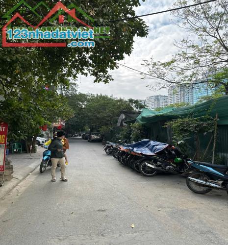 SANG NHƯỢNG MẶT BẰNG - 84/116 NHÂN HOÀ - THANH XUÂN - HÀ NỘI - 2