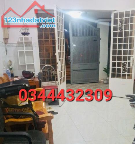 Bán nhà Thủ Đức, Mặt tiền, Logoc, Ngay Quang Trung, Hiệp Phú, Ngang 6.5m, 9.2 tỷ - 1
