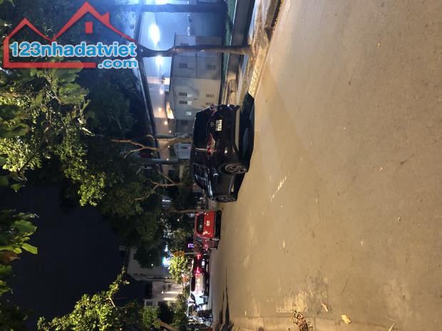 Bán Đất Quận 7_Mặt Tiền Đường Số Sát Vách Phú Mỹ Hưng_80M2-Đường 10M,Ngang 5M,,Chỉ 10.X Tỷ - 3