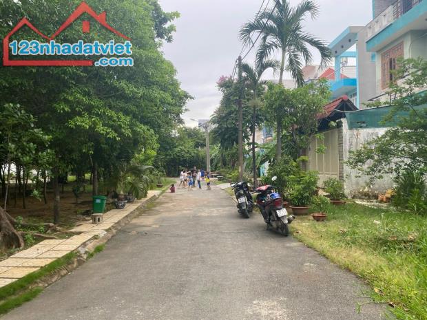 Lô đất KDC kiến Á phước long B, diện tích 135m giá đầu tư