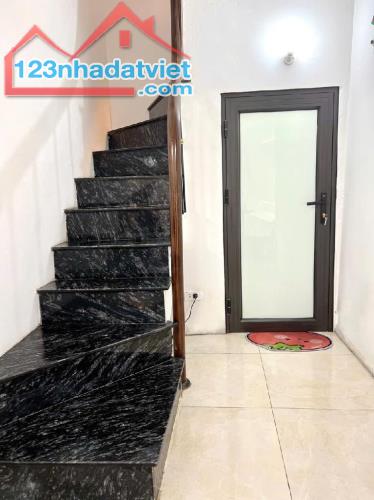 🏠 phan phù tiên,cát linh nhà gần mặt phố,DT 26m-4 T-Mt 3.5m giá chỉ có 4,5 tỷ