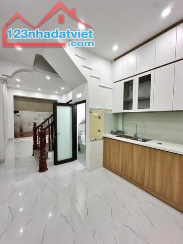 Bán nhà phố Trần Phú DT 28/31T2 m2, 5 Tầng, MT 3.3m Giá 6 tỷ Hà Đông - 3