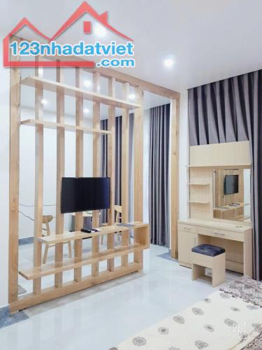 Cho thuê căn biệt thự liền kề Vinhomes Imperia