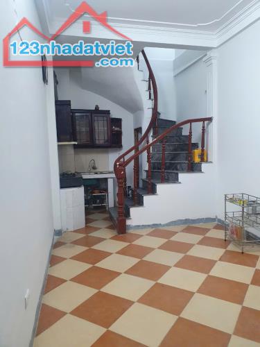 Cho thuê nhà Tân Khai 5 tầng, 3 ngủ, 30m2, 7.5 triệu - 2