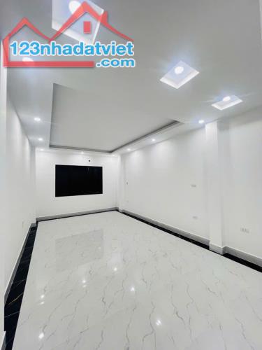 Bán Nhà Hoàng Liệt ,45m2 x 5T,Giá Nhỉnh 10 tỷ , Thang Máy , Kinh Doanh - 3