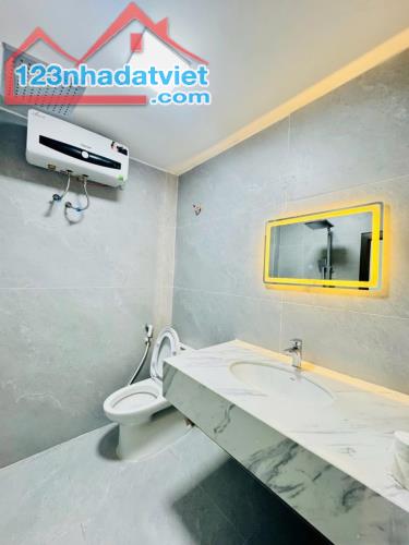 KỊCH ĐỘC!!Mặt Phố Hoàng Văn Thái chỉ 16.5 Tỷ 36m2, 4 Tầng, mới đẹp, KD vô địch - 4