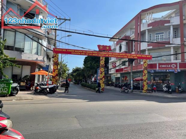 ĐẤT ĐẸP - NGỘP CẦN BÁN GẤP! MẶT TIỀN đường 19, KHU HIM LAM - LINH CHIỂU, Thủ Đức - 1