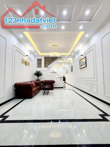 NHÀ PHỐ NGUYỄN LƯƠNG BẰNG - 61m²