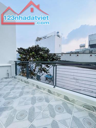 Siêu đẹp nhà HXH Huỳnh Thị Hai ,Q12 ,2T x 52 m2 . Giá chỉ 3.85 tỷ. - 5