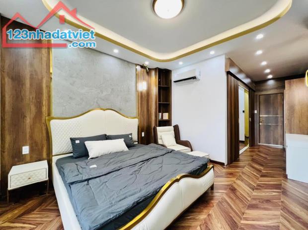 Hàng Hiếm - Diện tích lớn gần 100m2, 3 tầng, đường Trương Công Định, Giá chỉ: 9.2 tỷ LT - 4