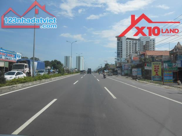 CHO THUÊ  KHO XƯỞNG 12.000m2 MẶT TIỀN QL51 chỉ 40k/1m2 - 1