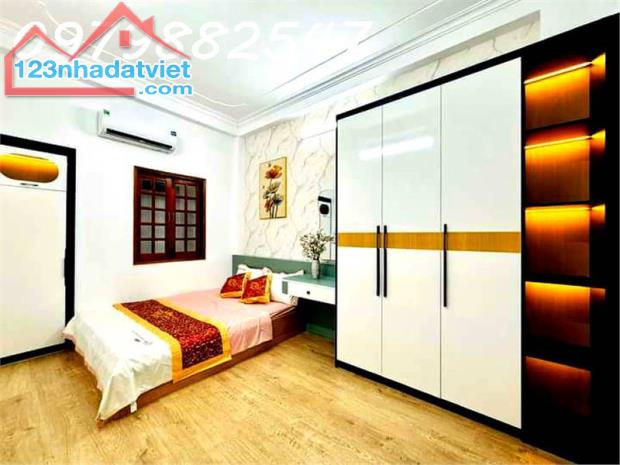 Bán nhà 4 tầng, 46m², 4PN, 4WC, Gò Vấp, 5.3 tỷ Ngay KV Bùi Quang Là - Huỳnh Văn Nghệ - 3