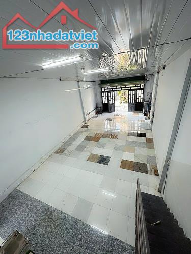 CHO THUÊ NHÀ 111,6M2, 3PN, ĐIỆN 3 PHA– HẺM 6M GIÁ RẺ ĐƯỜNG SỐ 8, P.BÌNH HƯNG HÒA, BÌNH