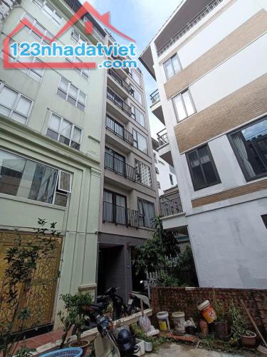 8 Tầng Apartment Tây Hồ Quảng An DT 140Tr/th 85M2 25.8 Tỷ