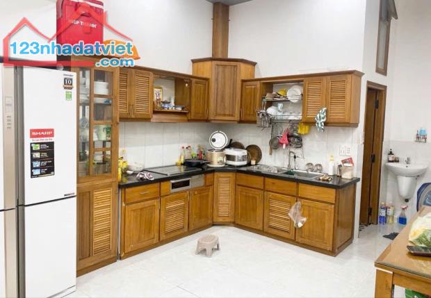 BÁN NHÀ 2 TẦNG, 64M2, TRƯỜNG CHINH, TÂN BÌNH - GIÁ CHỈ 6 TỶ - SỔ HỒNG CHÍNH CHỦ 
HOẶC - 3