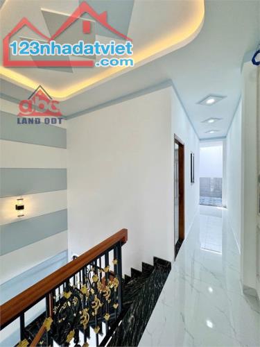 NP1034 nhà đẹp 1 lầu , đường rộng xe hơi thoải mái. thiết kế nhà hiện đại. giao liền - 2