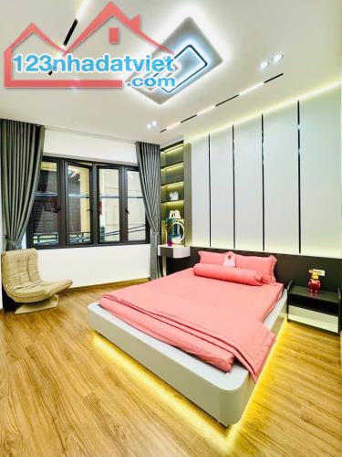 BÁN NHÀ HÀO NAM - ĐỐNG ĐA - 65M2*3T - CHÀO 9.5 TỶ THƯƠNG LƯỢNG - 3